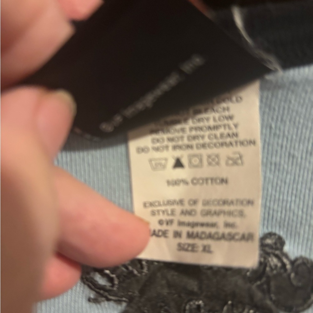 Harley Davidson Tshirt - Picture 2 of 3